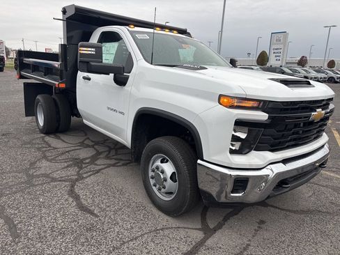 New 2025 Chevrolet Silverado 3500 W/T w/ WT Convenience Package image 3