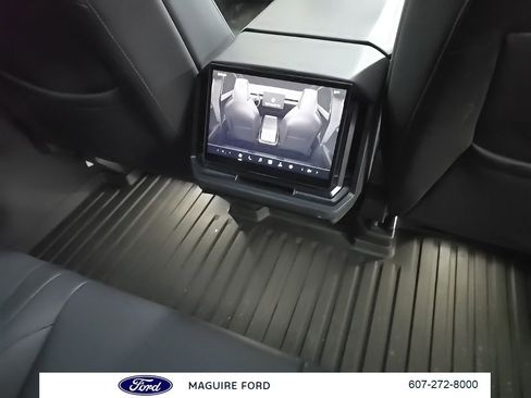 Used 2024 Tesla Cybertruck AWD Crew Cab image 20