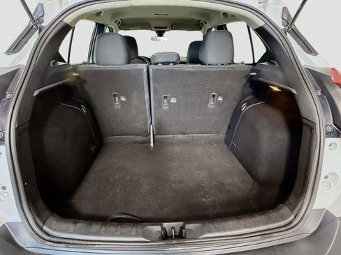 Used 2020 Nissan Kicks S image 35