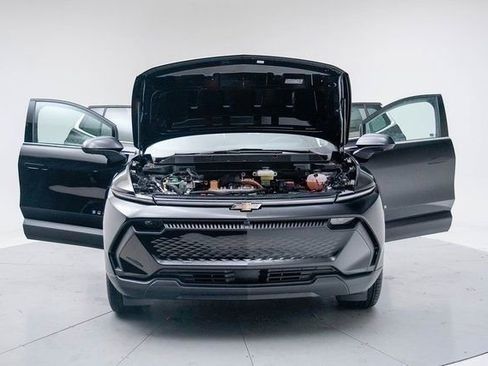 New 2026 Chevrolet Equinox EV LT AWD/4WD image 17