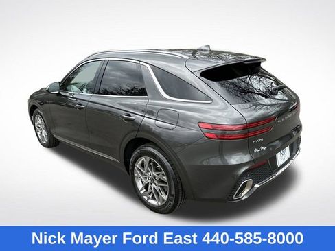 Used 2025 Genesis GV70 2.5T w/ Select Package AWD/4WD image 5