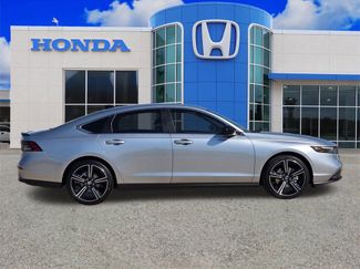 New 2025 Honda Accord Sport video 2