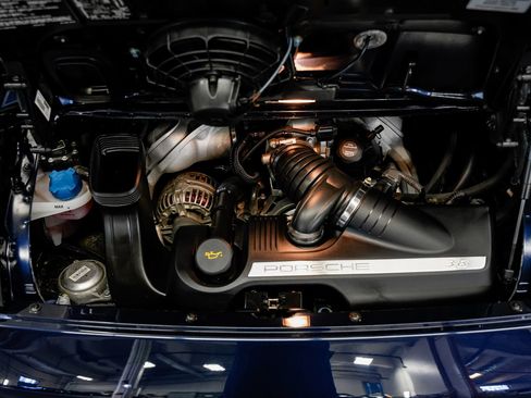 Used 2006 Porsche 911 Carrera S RWD image 41
