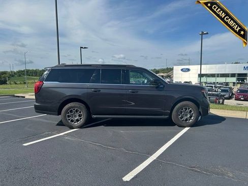 Used 2025 Ford Expedition Max Active RWD image 11