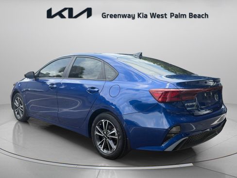 Certified 2024 Kia Forte LXS FWD image 5