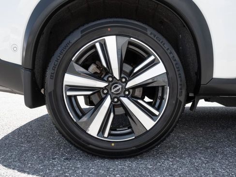 Used 2023 Nissan Rogue SL w/ SL Premium Package AWD/4WD image 37