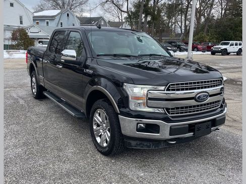 Used 2018 Ford F150 Lariat w/ Equipment Group 502A Luxury image 1