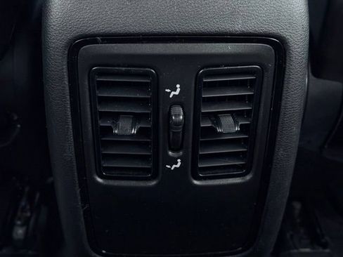 Used 2023 Dodge Durango GT AWD/4WD image 24