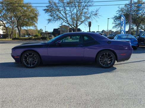 Used 2023 Dodge Challenger R/T w/ T/A Package image 7