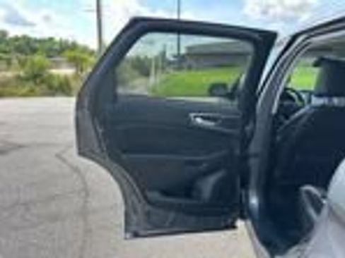 Used 2023 Ford Edge SEL w/ Convenience Package AWD/4WD image 30