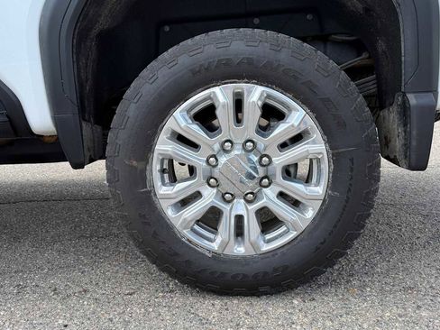 Used 2021 GMC Sierra 3500 Denali w/ Technology Package AWD/4WD image 28
