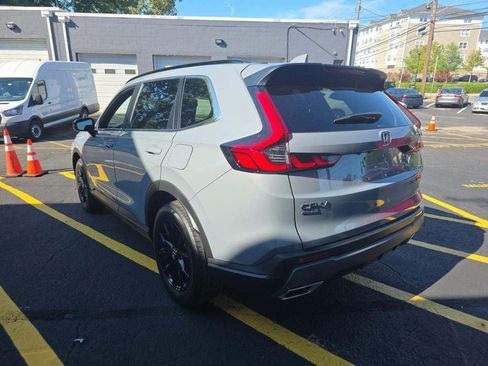 Used 2024 Honda CR-V Sport image 3