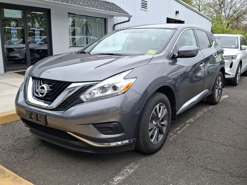 Used 2017 Nissan Murano S w/ Navigation Package AWD/4WD image 3