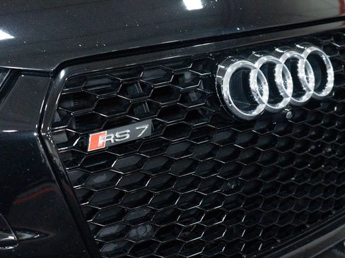 Used 2016 Audi RS 7 Prestige w/ Carbon-Optic Package image 14