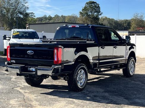 Used 2025 Ford F250 XLT w/ FX4 Off-Road Package image 6