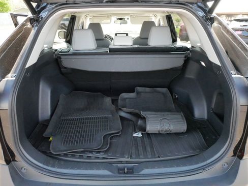 Certified 2023 Toyota RAV4 XLE Premium AWD/4WD image 18