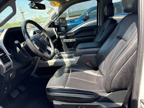 Used 2020 Ford F150 Lariat w/ Equipment Group 502A Luxury AWD/4WD image 8