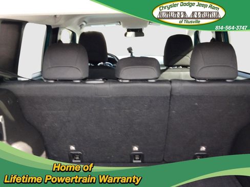 Used 2020 Jeep Renegade Altitude image 22