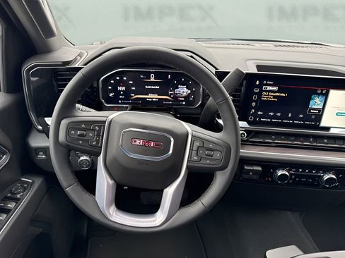 Used 2026 GMC Sierra 1500 SLT AWD/4WD image 15