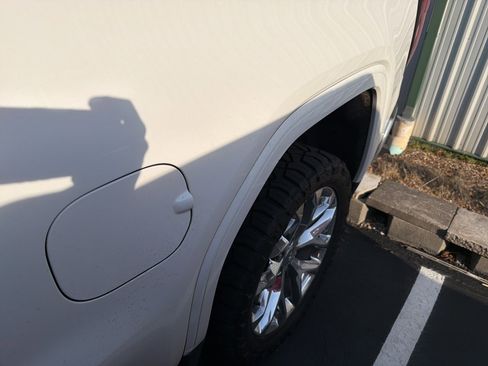 Used 2020 GMC Sierra 1500 SLT w/ SLT Premium Plus Package image 14