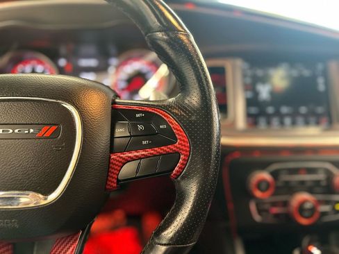 Used 2019 Dodge Charger SXT w/ Plus Group image 19