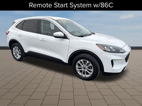 Used 2021 Ford Escape SE w/ Cold Weather Package image 8