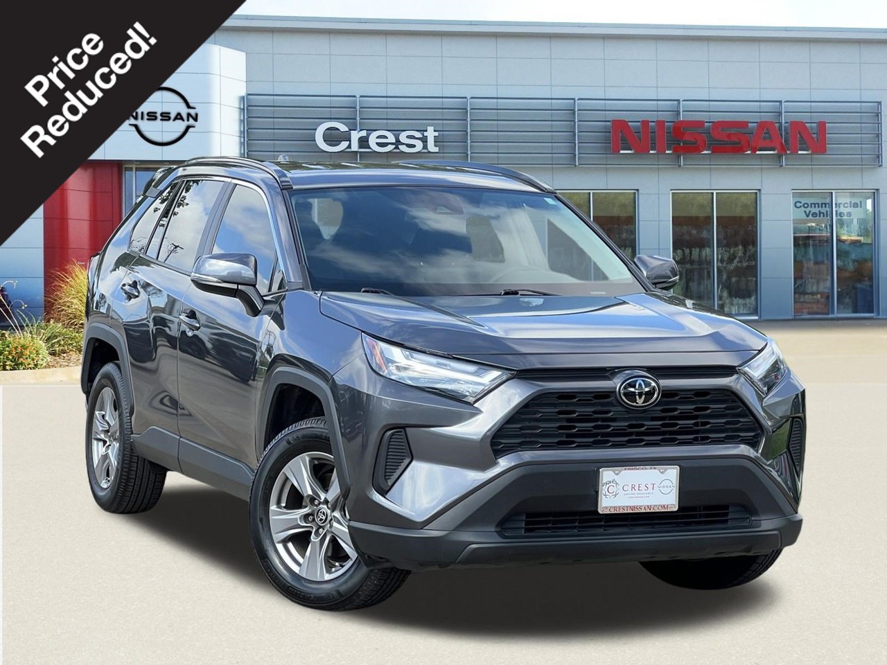 Used 2024 Toyota RAV4 XLE AWD/4WD image 1