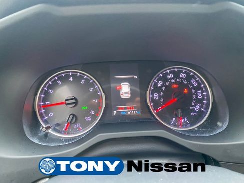 Used 2021 Toyota RAV4 LE image 32