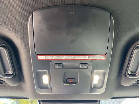 Used 2025 Toyota Camry SE FWD image 20