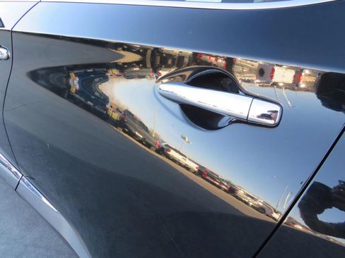 Used 2018 Nissan Murano S image 28