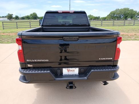 New 2026 Chevrolet Silverado 2500 Custom w/ Custom Value Package AWD/4WD image 9