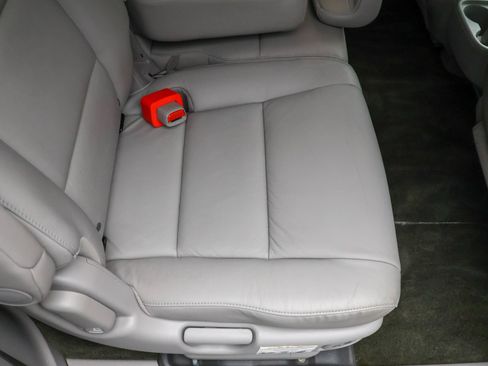 Used 2016 Honda Odyssey EX-L image 29