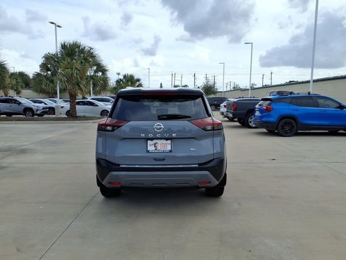 Used 2021 Nissan Rogue SL FWD image 4