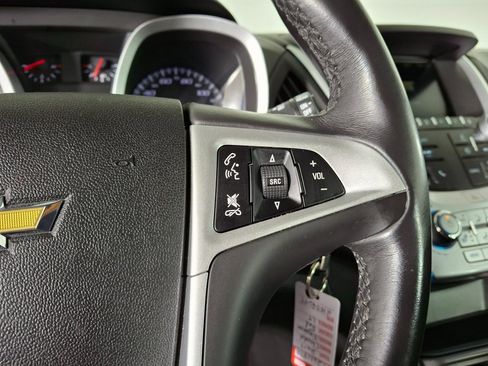 Used 2017 Chevrolet Equinox LT w/ Convenience Package image 14