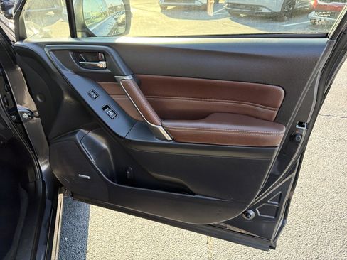 Used 2018 Subaru Forester 2.5i Touring w/ Popular Package #2 image 13