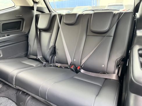 Used 2026 Subaru Ascent Premium AWD/4WD image 16