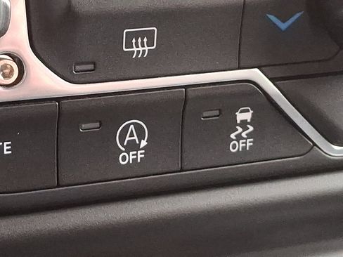 Used 2021 Jeep Wrangler Unlimited Sport image 25