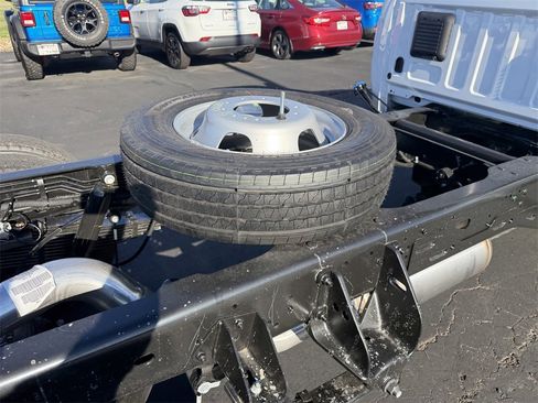 New 2026 RAM 5500 Tradesman image 12