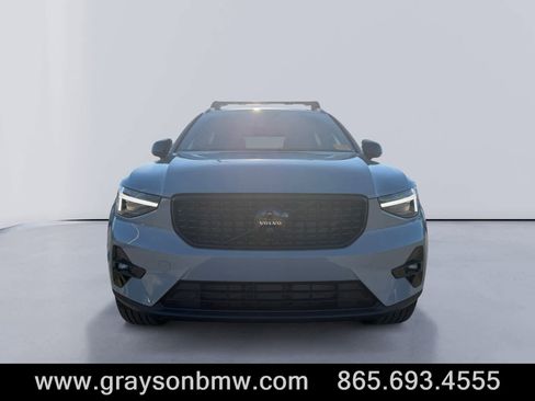 Used 2026 Volvo XC40 B5 Ultra w/ Protection Package Premier image 8