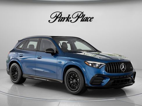 Used 2026 Mercedes-Benz GLC 43 AMG 4MATIC image 32