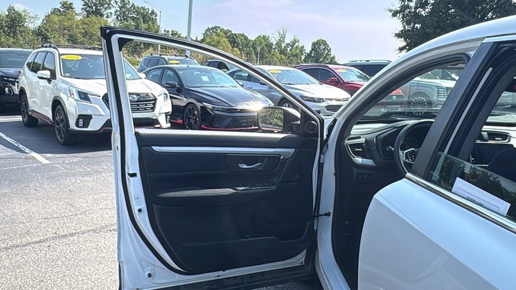 Used 2021 Honda CR-V Special Edition image 15