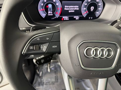 Used 2024 Audi Q5 2.0T Premium w/ Summer of Audi Package image 17