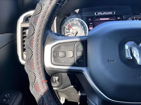 Used 2020 RAM 1500 Big Horn AWD/4WD image 23