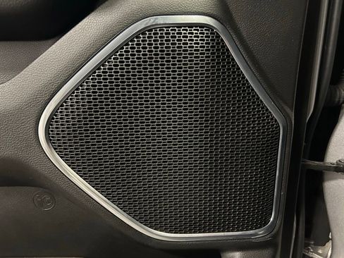 Used 2025 RAM 1500 Laramie image 6