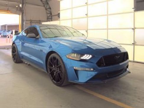 Used 2021 Ford Mustang GT Premium w/ Black Accent Package RWD image 2