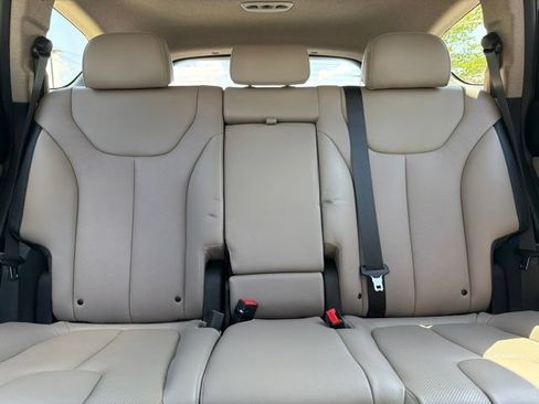 Used 2019 Hyundai Santa Fe Limited FWD image 31
