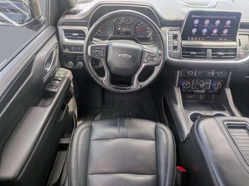 Used 2021 Chevrolet Tahoe RST w/ Luxury Package RWD image 18