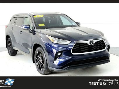 Used 2022 Toyota Highlander XLE