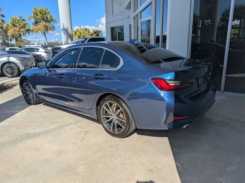 Used 2022 BMW 330i Sedan w/ Convenience Package image 7