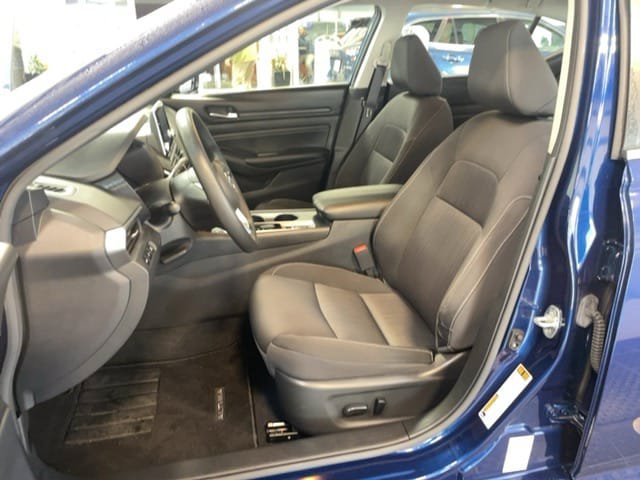 Used 2020 Nissan Altima 2.5 S AWD/4WD image 23